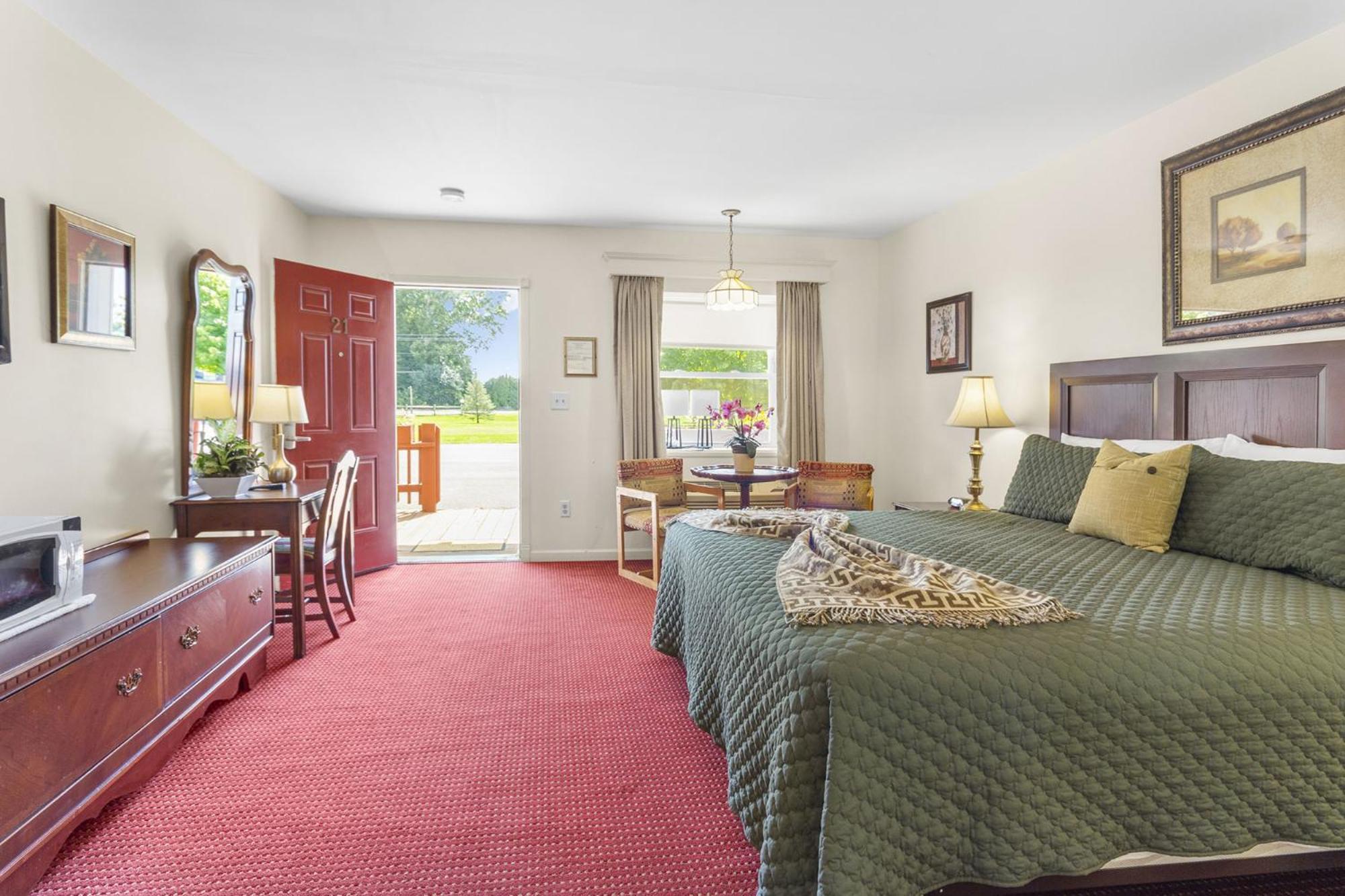 Blue Spruce Inn & Suites Valatie Buitenkant foto