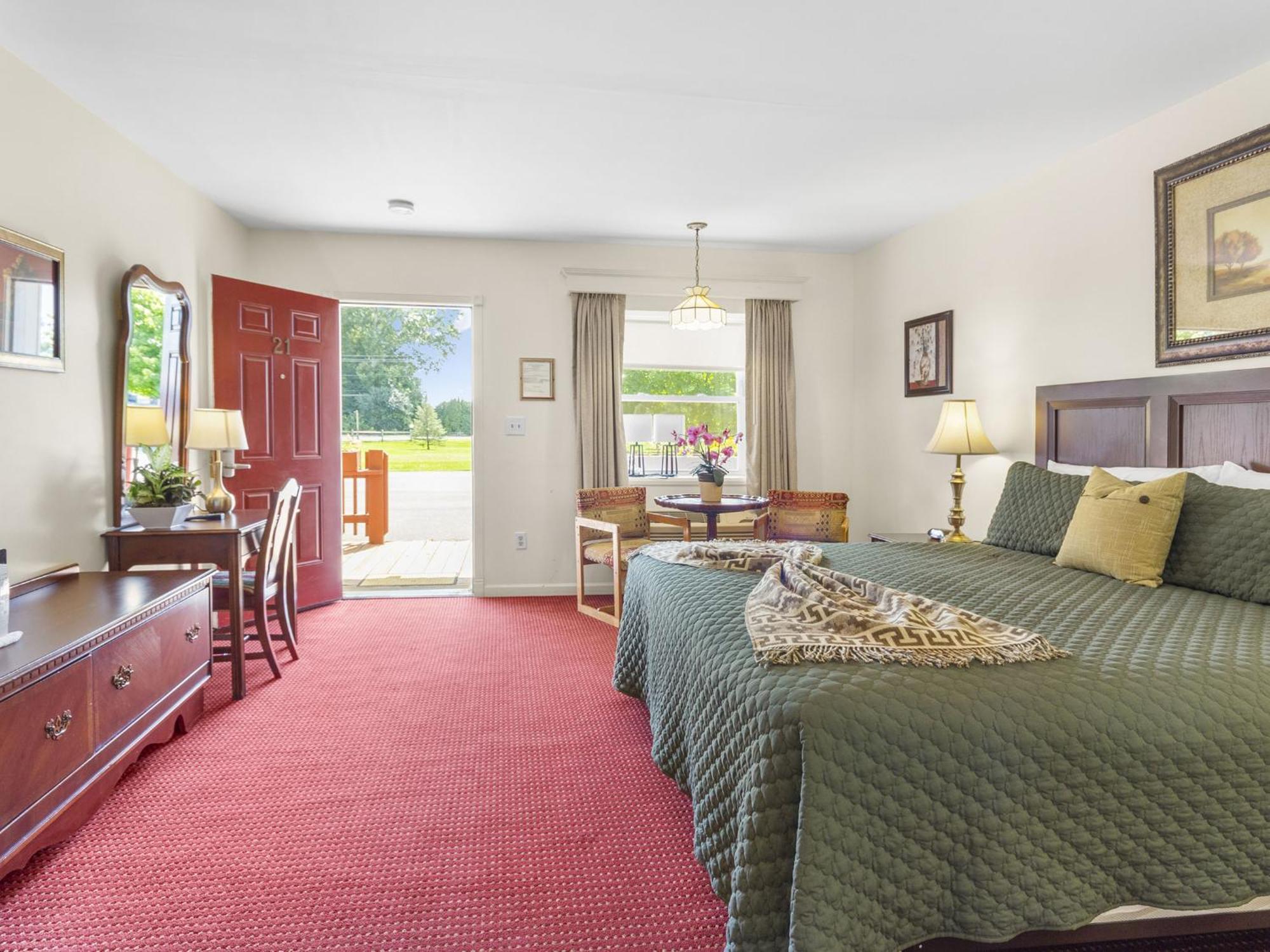 Blue Spruce Inn & Suites Valatie Buitenkant foto